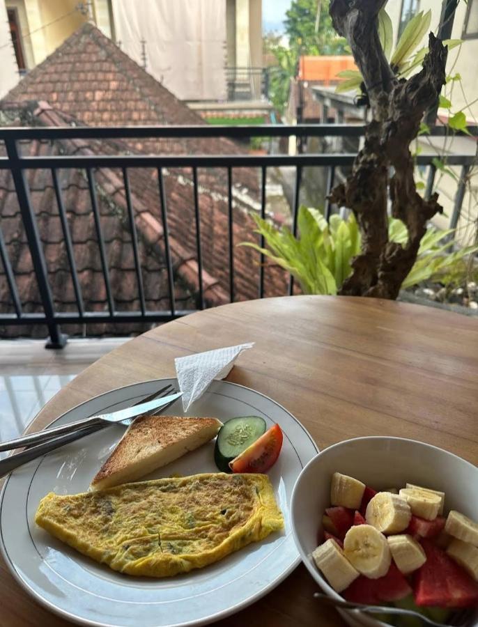 Yudis Guest House อูบุด ภายนอก รูปภาพ